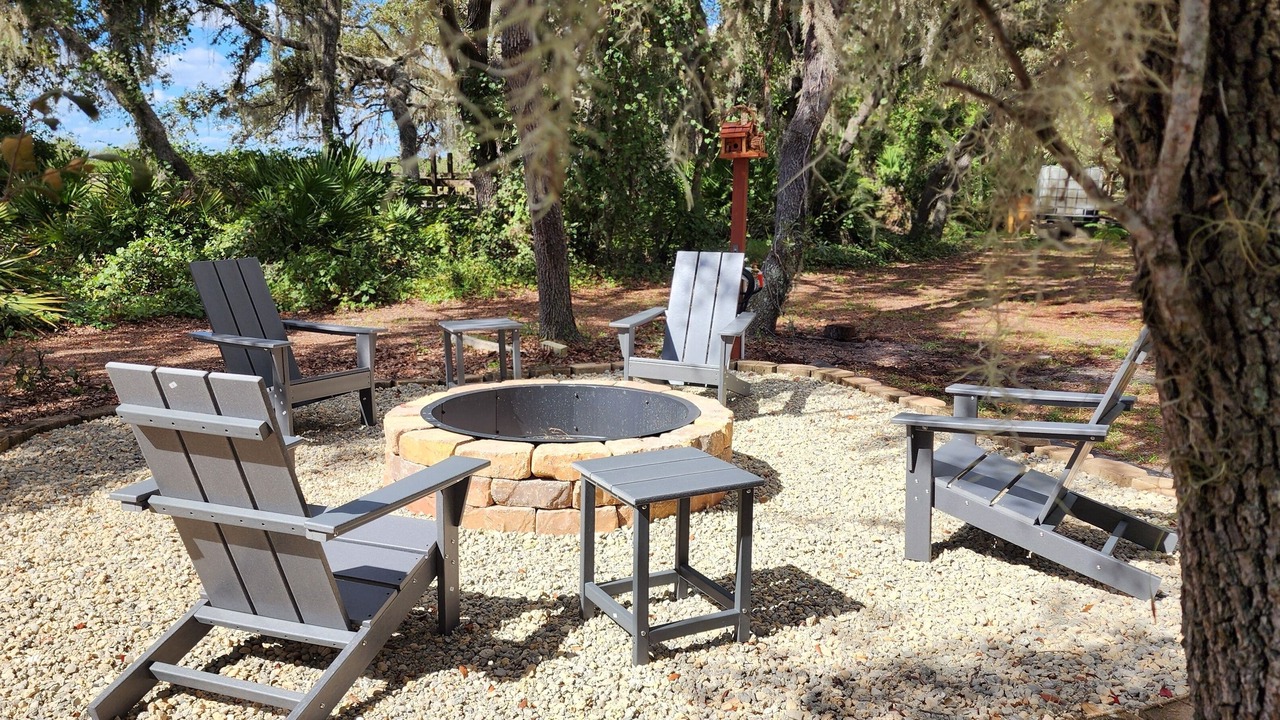 Photo of Outdoor in Frostproof