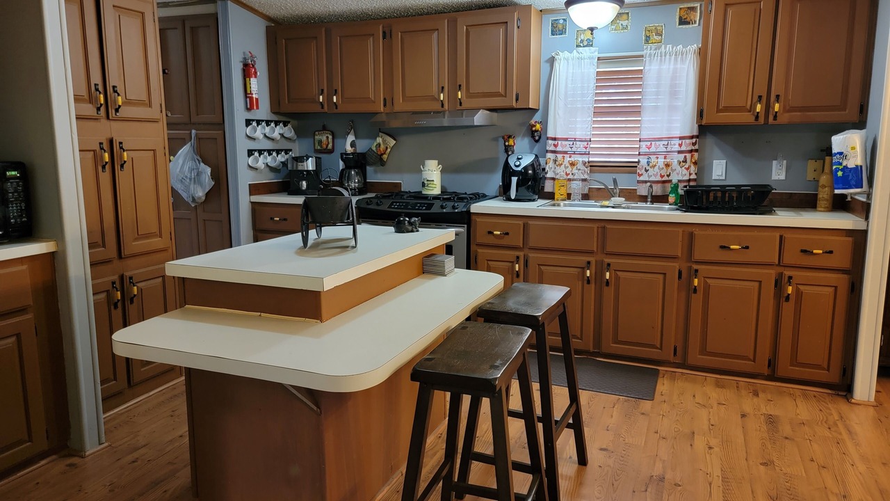 Photo of Kitchen in Frostproof