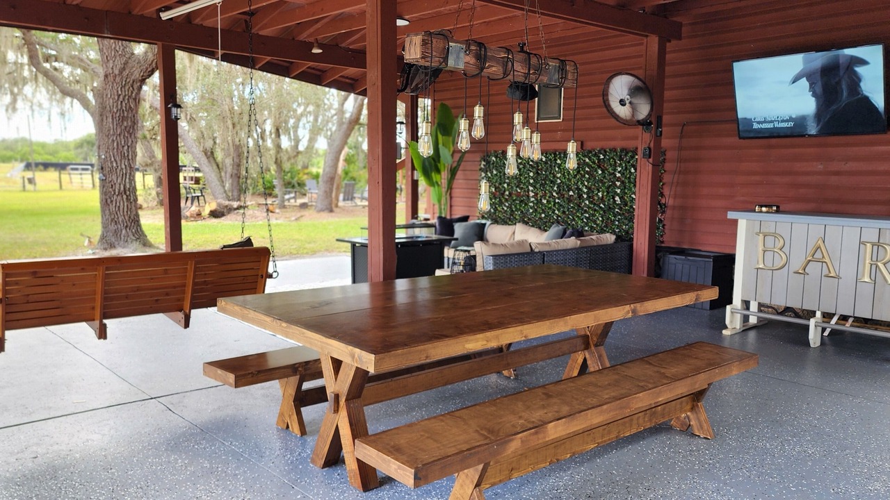 Photo of Outdoor in Frostproof