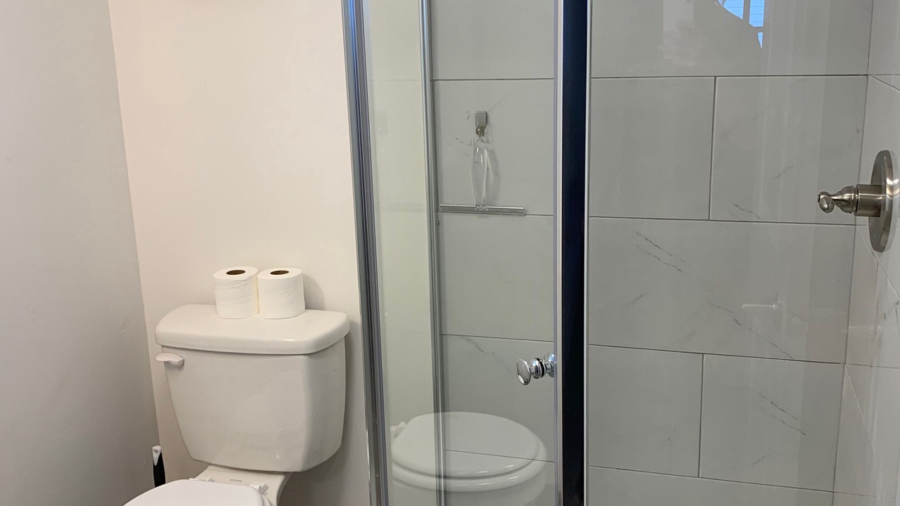 Photo of Bathroom in Auburndale