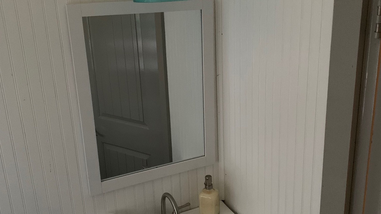 Photo of Bathroom in Auburndale