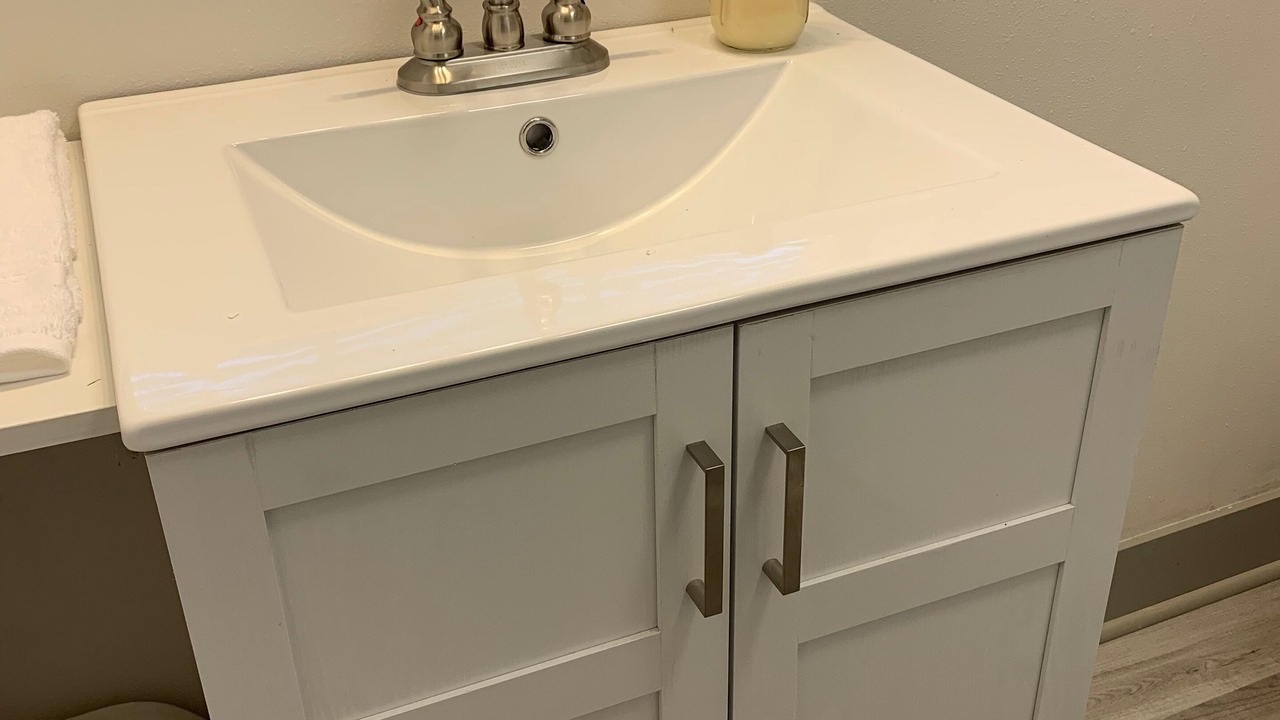 Photo of Bathroom in Auburndale