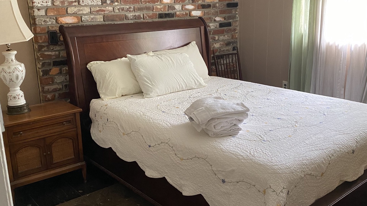 Photo of Bedroom in Tropic