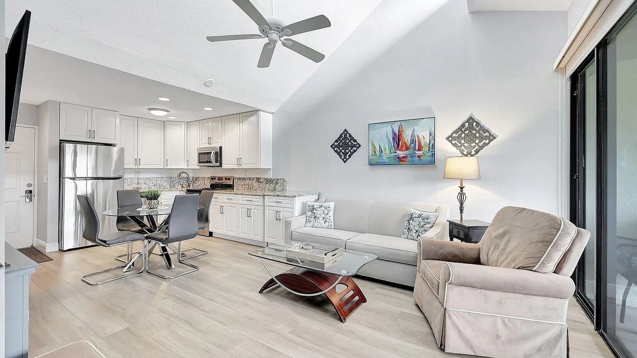 Photo of Livingroom in Fort Pierce