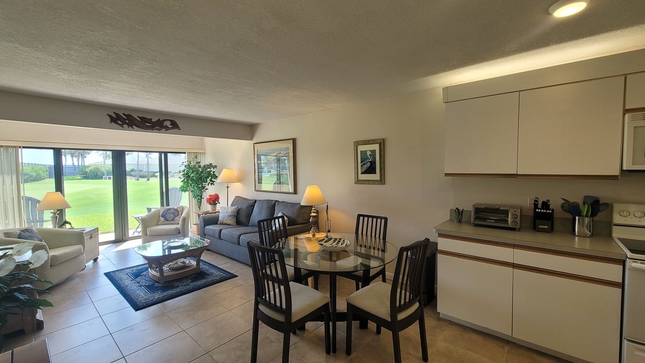 Photo of Livingroom in Fort Pierce