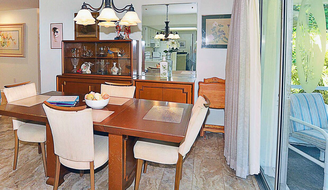Photo of Livingroom in Jensen Beach