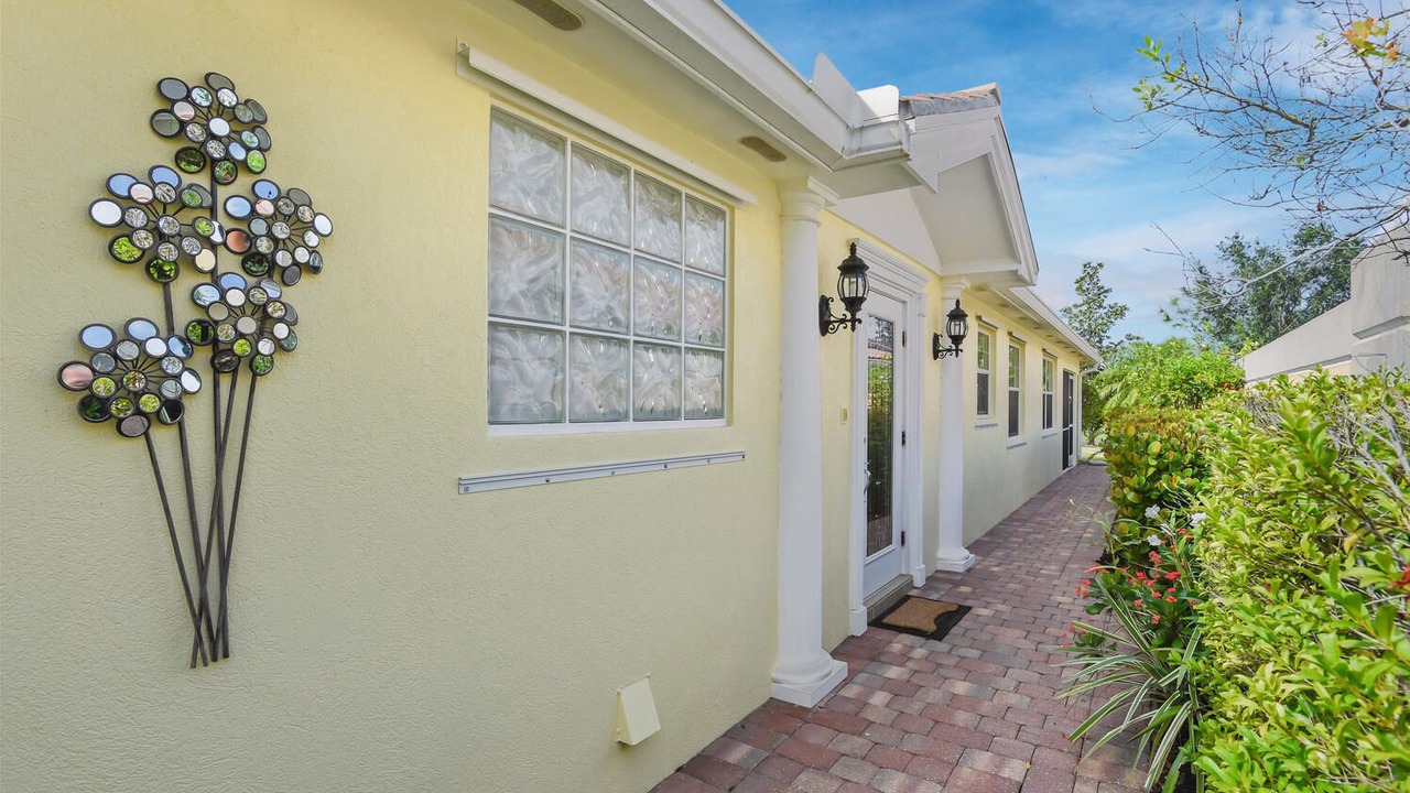 Photo of Outdoor in Village Walk of Bonita Springs