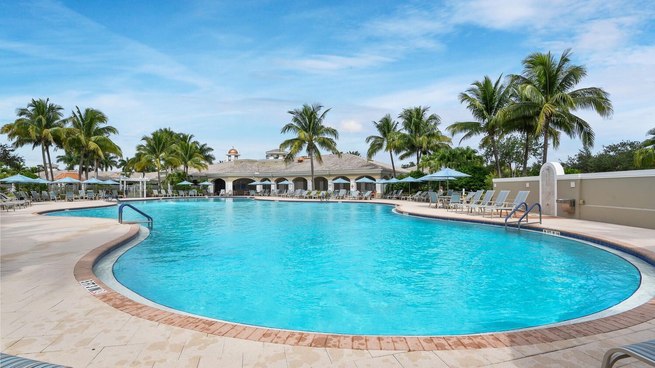 Photo of Outdoor in Village Walk of Bonita Springs
