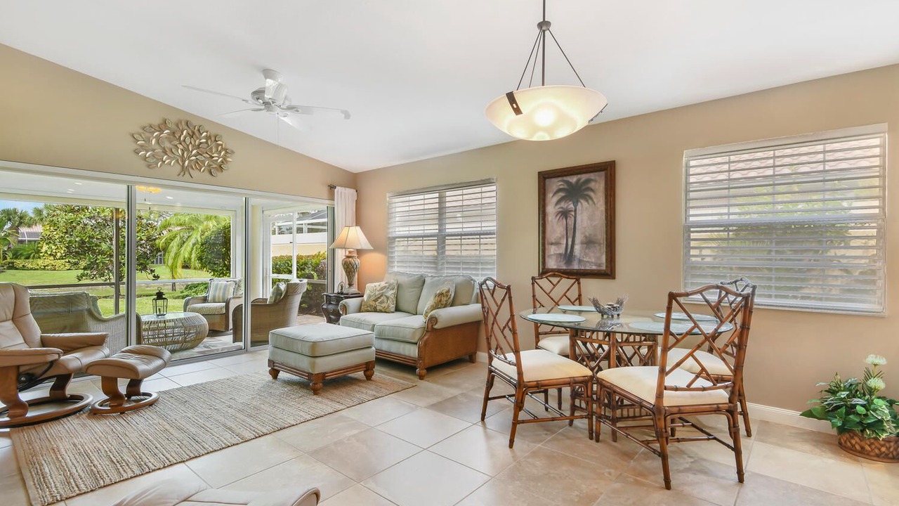 Photo of Livingroom in Village Walk of Bonita Springs