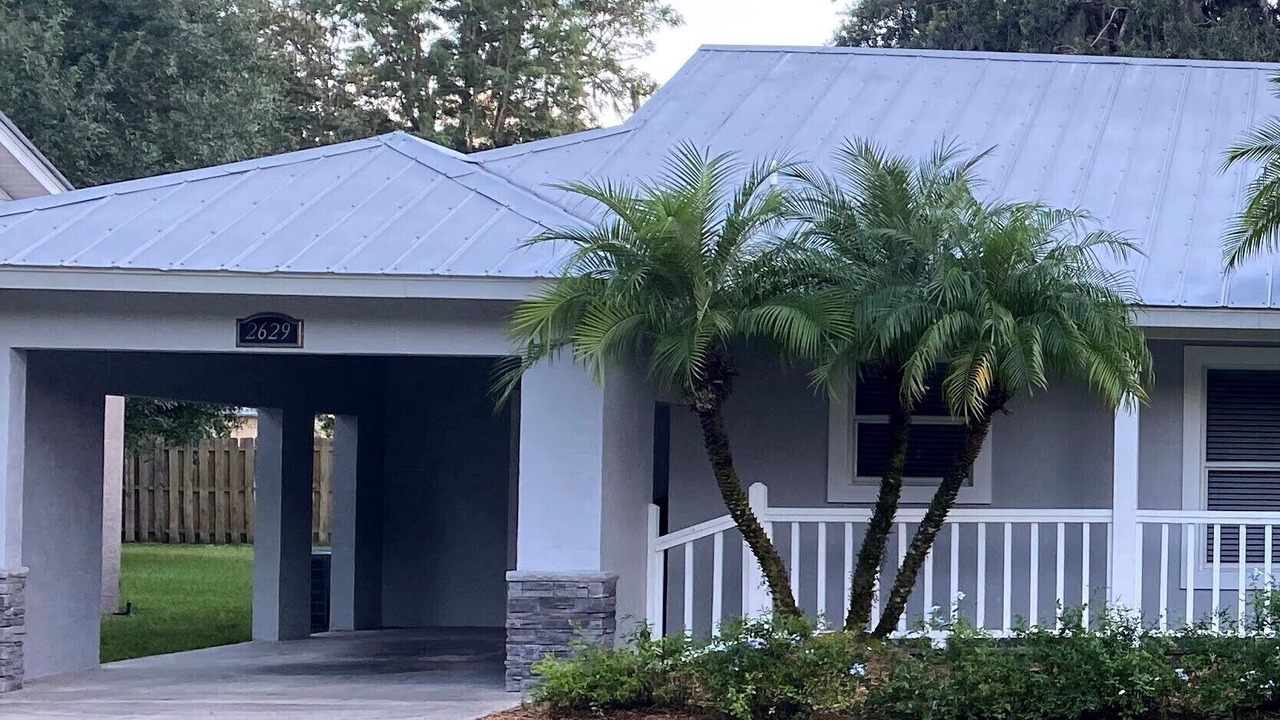 Photo of Others in Sebring