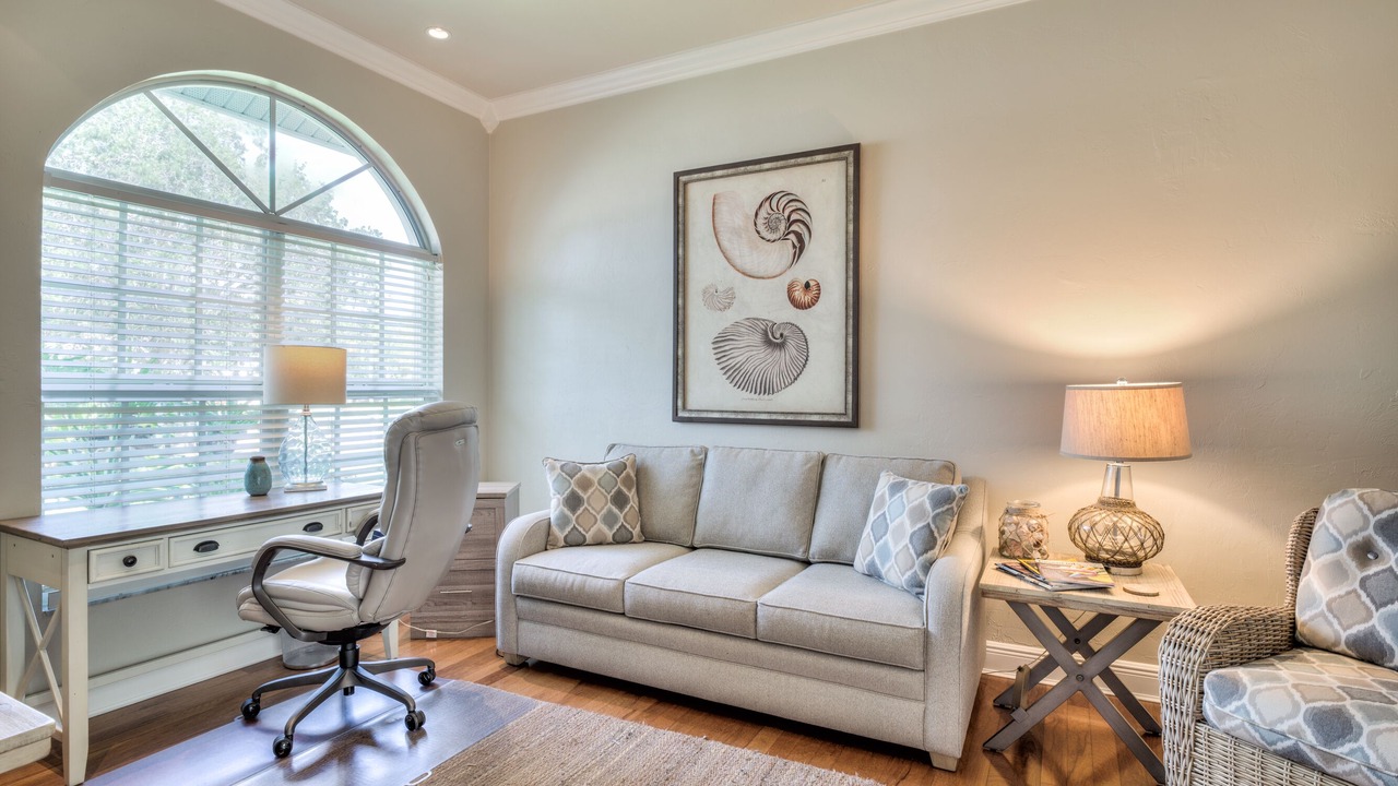 Photo of Livingroom in Bonita Shores