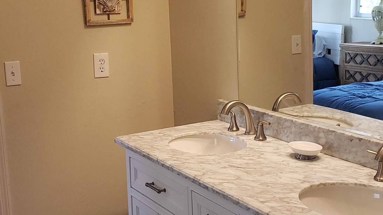Photo of Bathroom in Bonita Shores