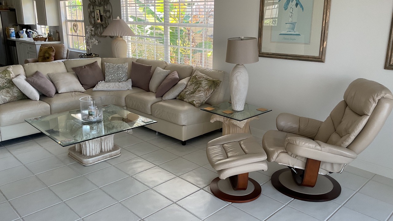 Photo of Livingroom in Village Walk