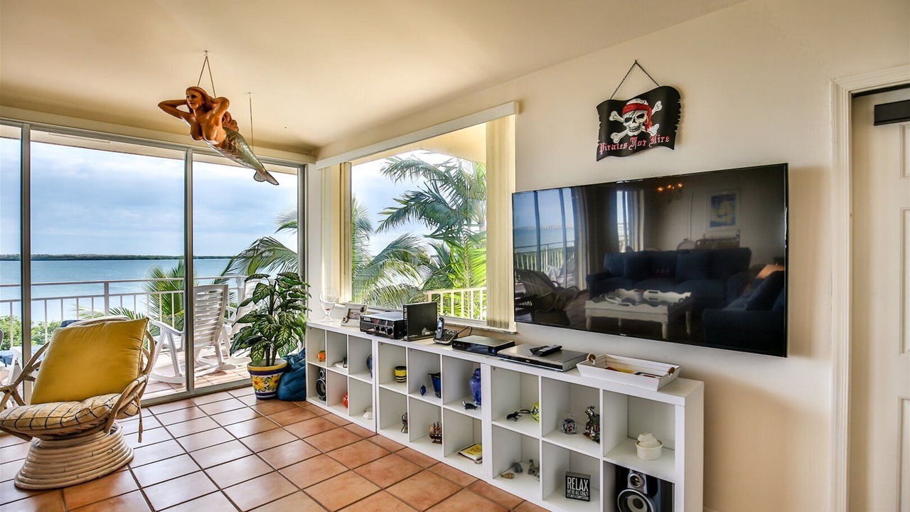 Photo of Livingroom in Long Key