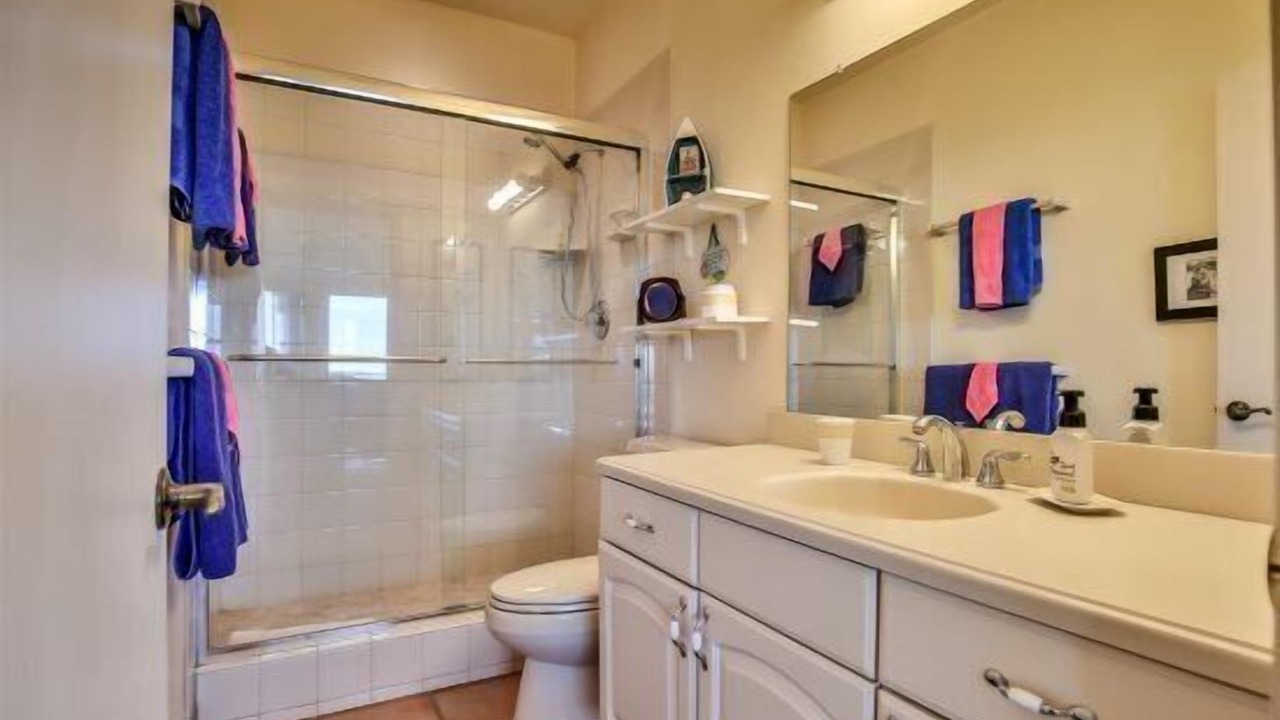 Photo of Bathroom in Long Key