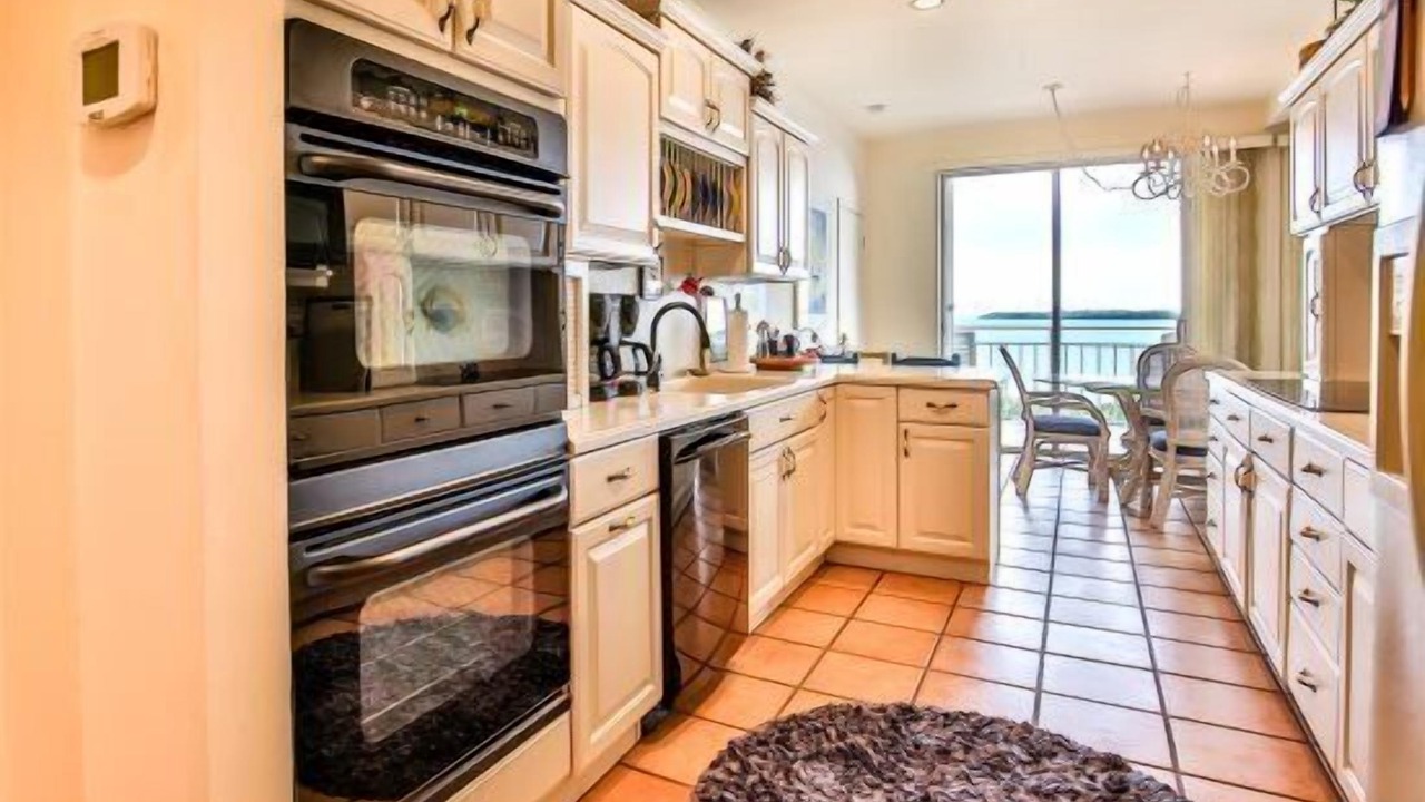 Photo of Kitchen in Long Key