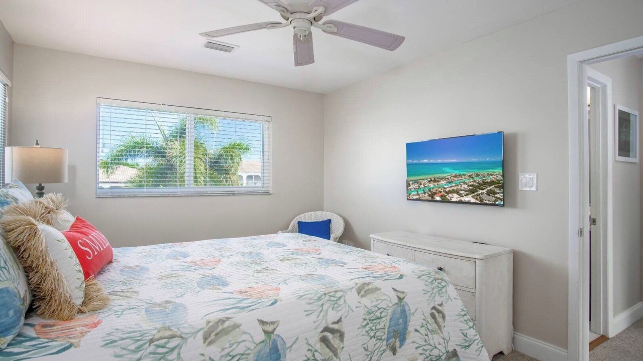 Photo of Bedroom in Marathon