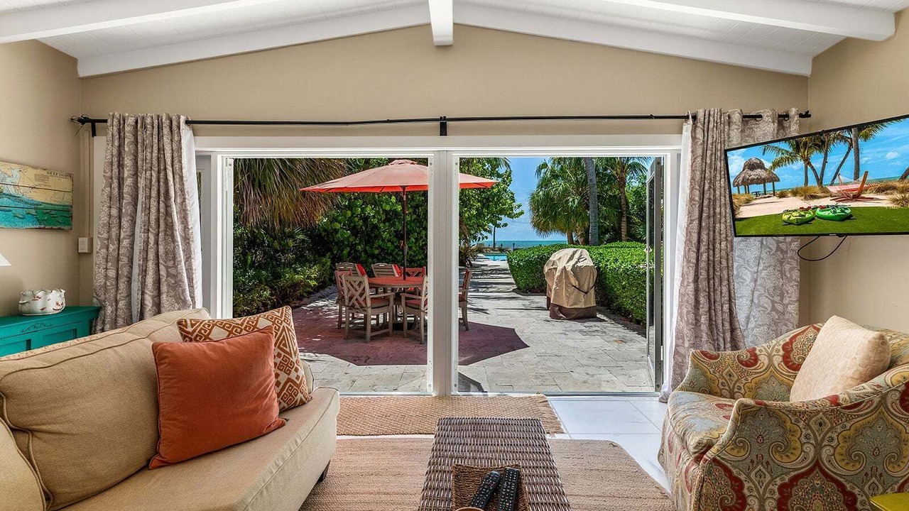 Photo of Livingroom in Islamorada
