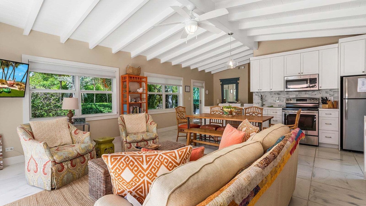 Photo of Livingroom in Islamorada
