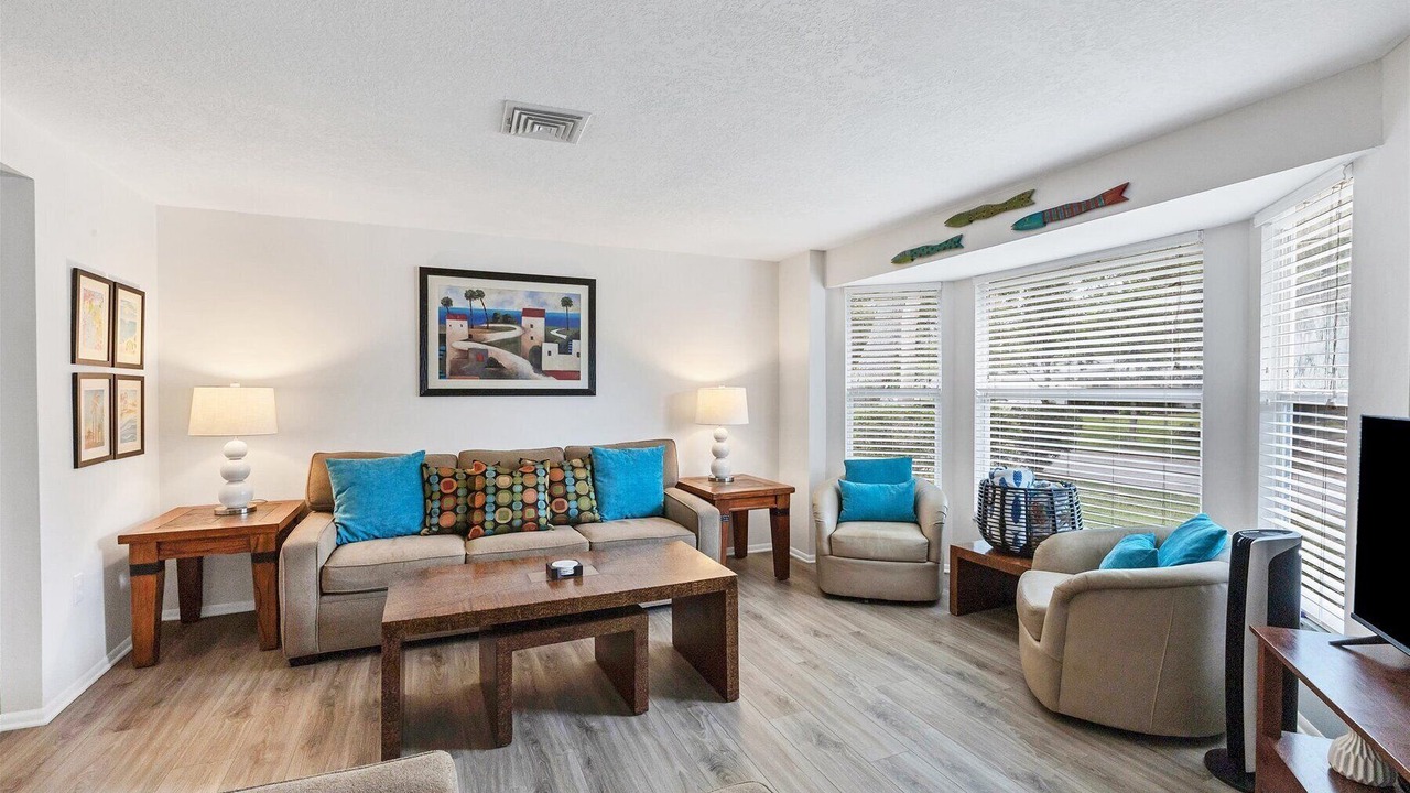 Photo of Bedroom in Gulf Gate Estates