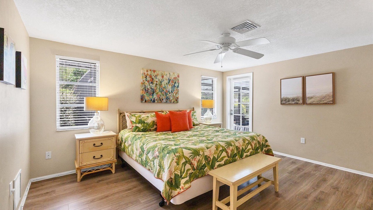 Photo of Outdoor in Gulf Gate Estates
