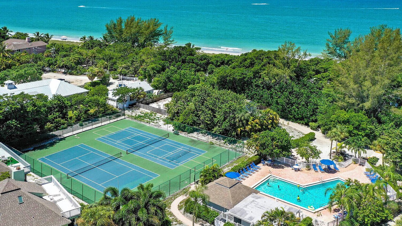 Photo of Others in Captiva