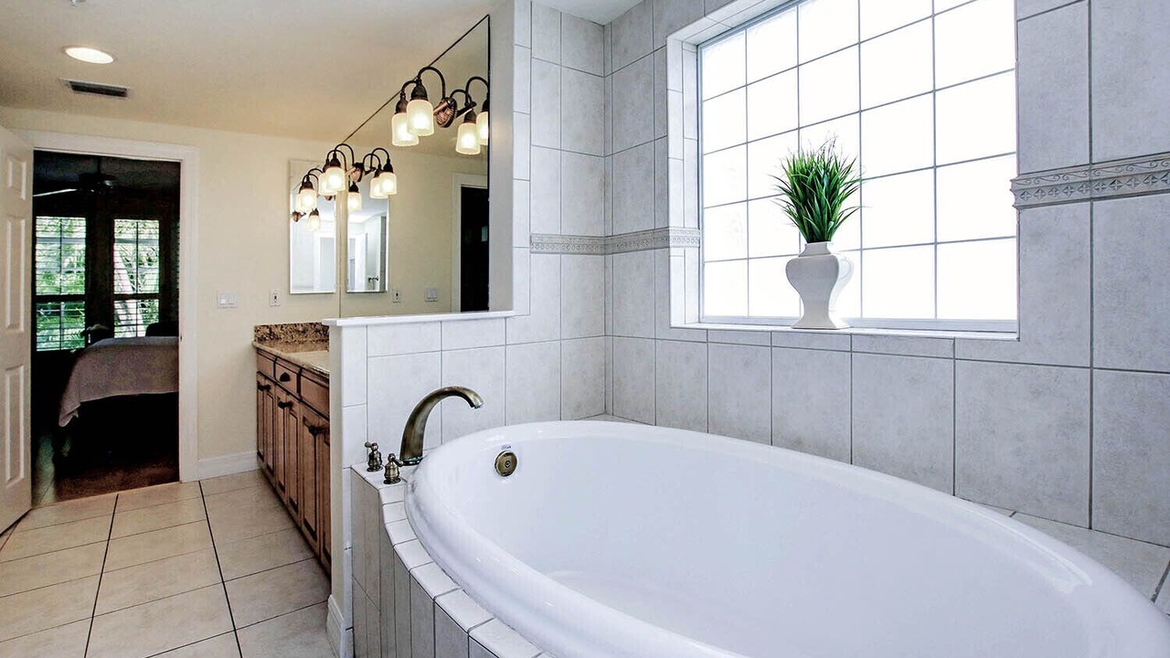 Photo of Bathroom in Captiva