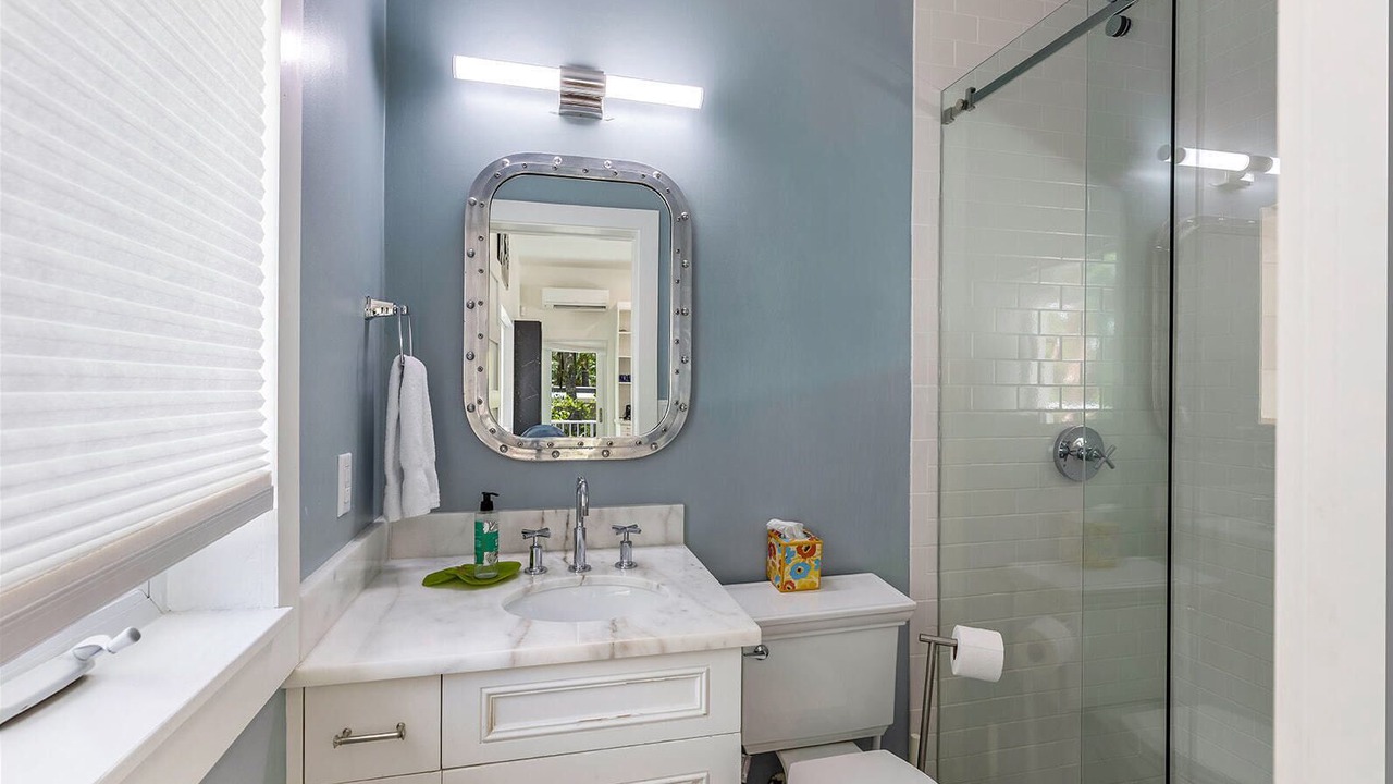 Photo of Bathroom in Islamorada