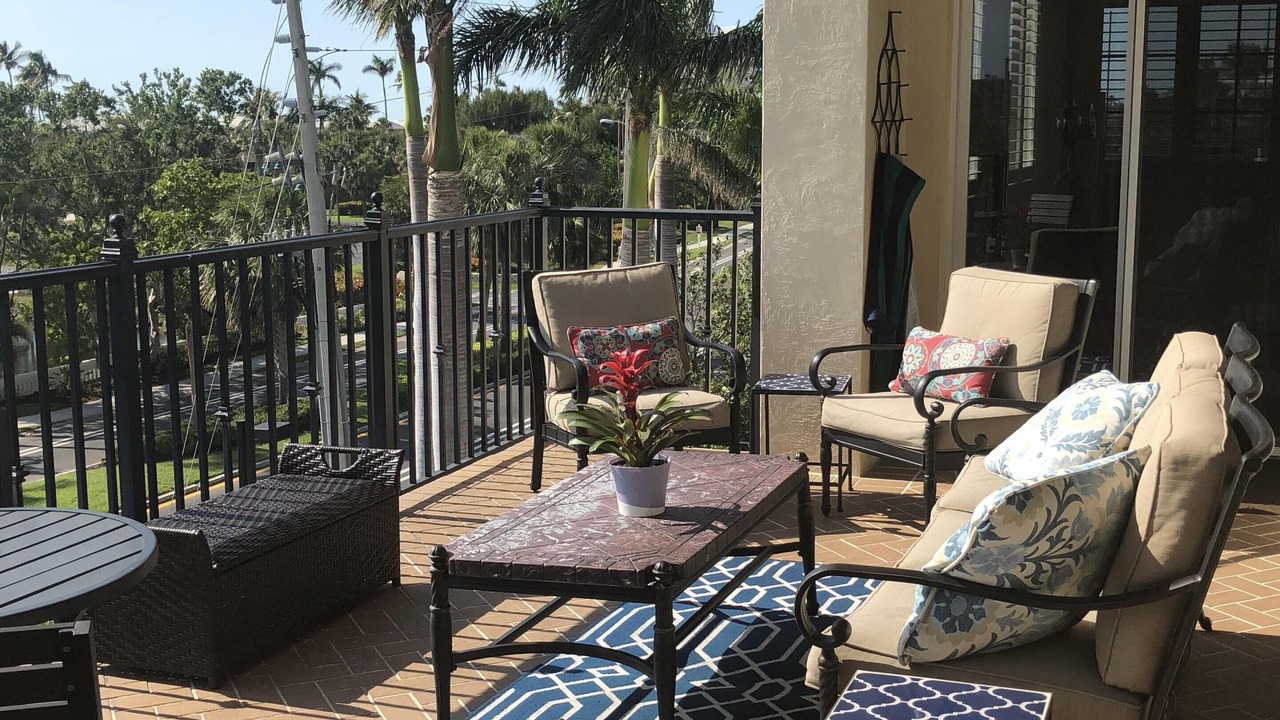 Photo of Patio Balcony in Coquina Sands