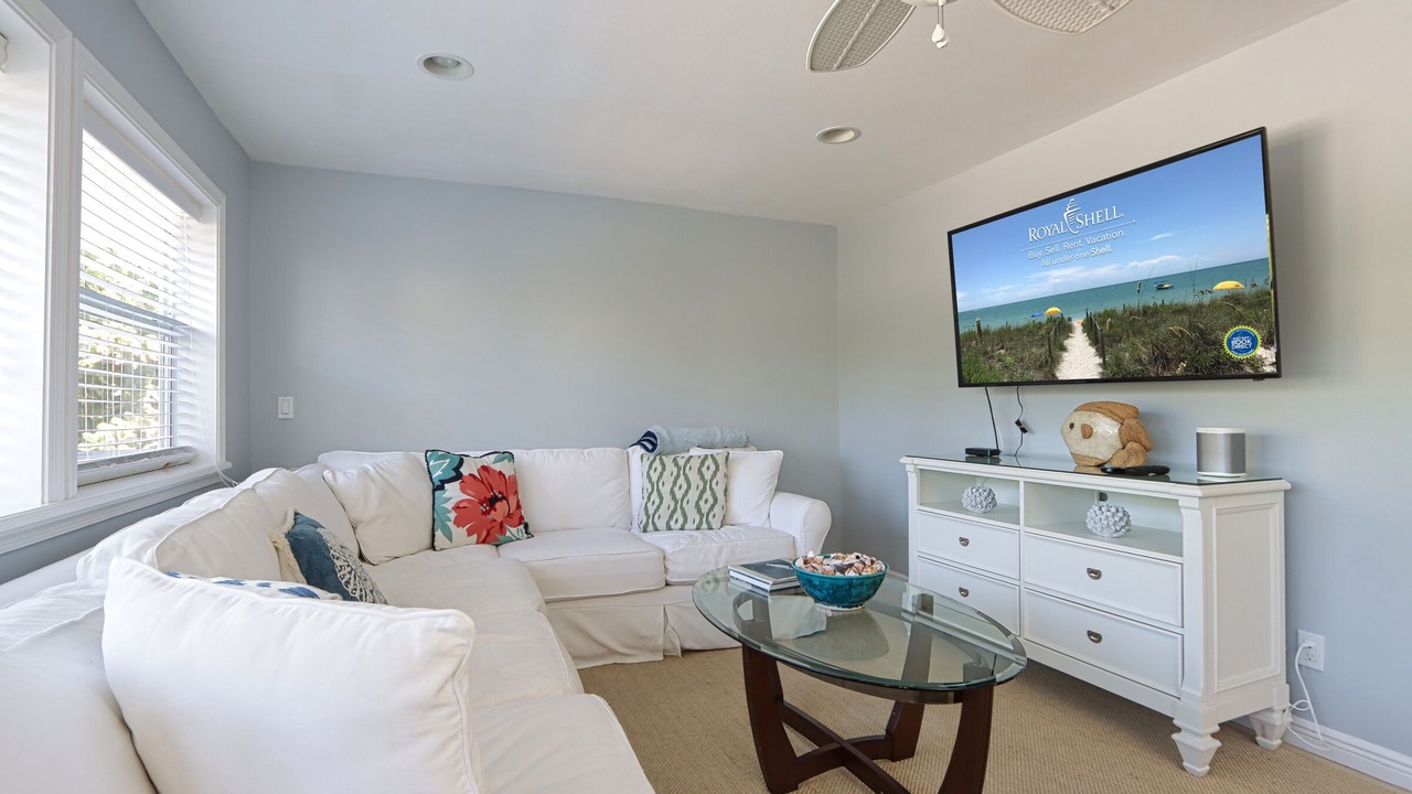 Photo of Livingroom in Captiva
