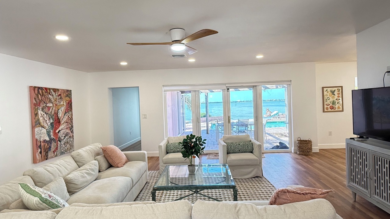 Photo of Livingroom in Jungle Terrace