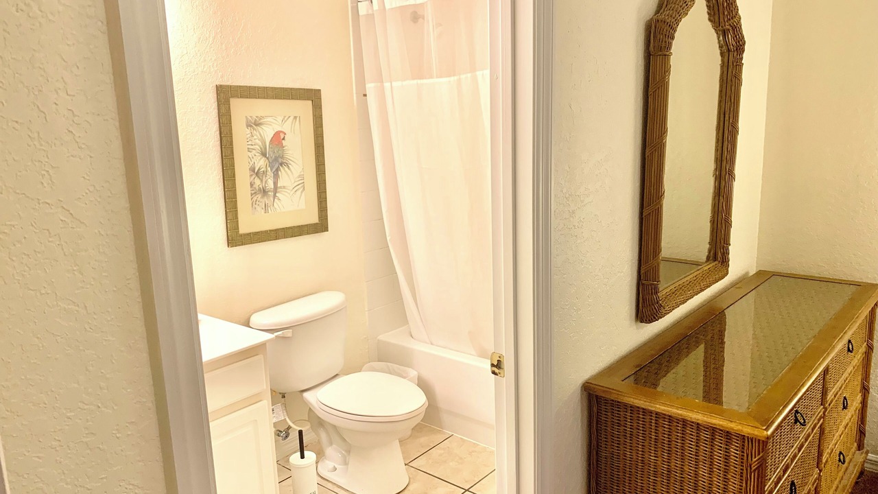 Photo of Bathroom in Bahama Bay