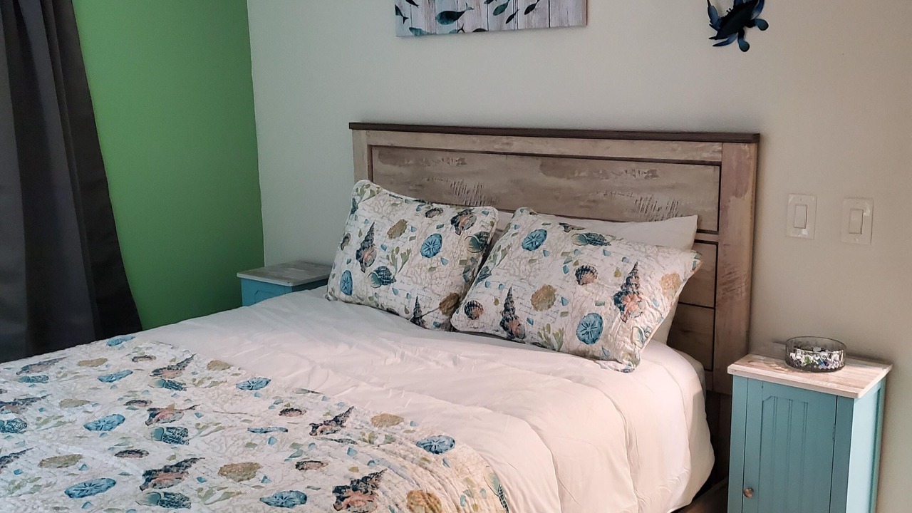 Photo of Bedroom in Englewood