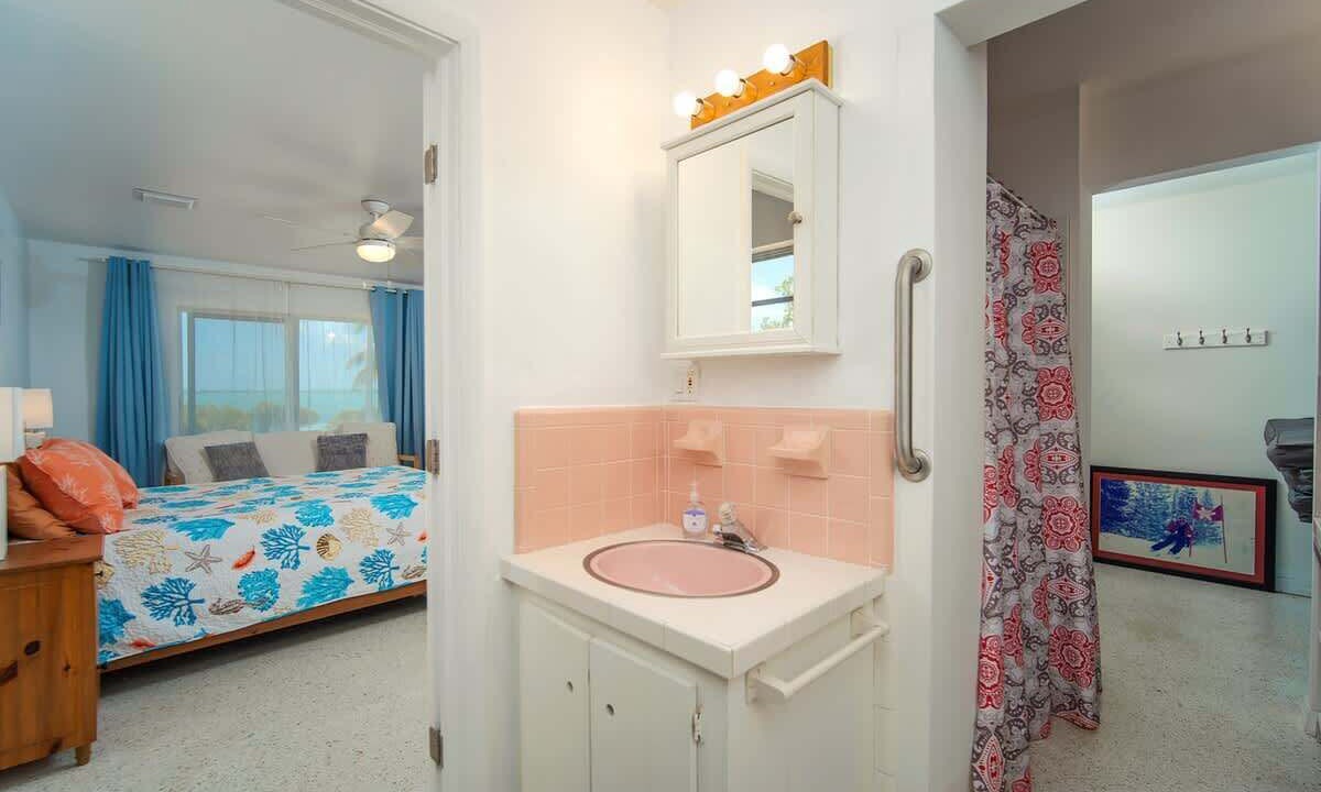 Photo of Bathroom in Sugarloaf Shores