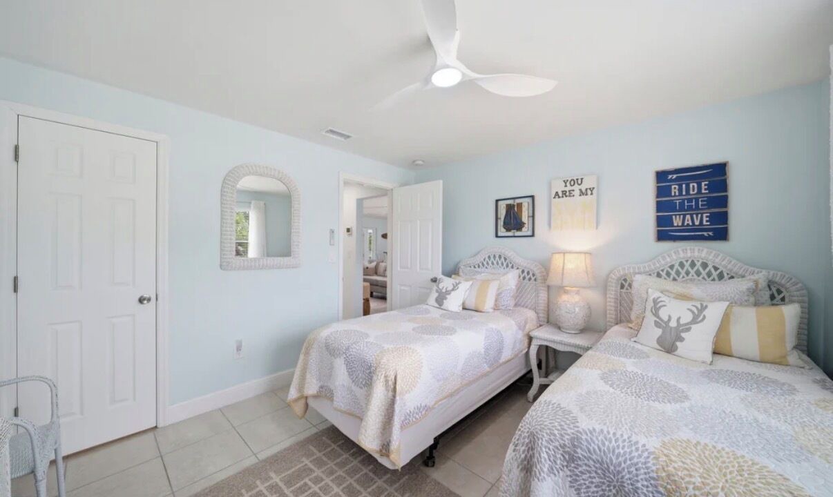 Photo of Bedroom in Naples Park