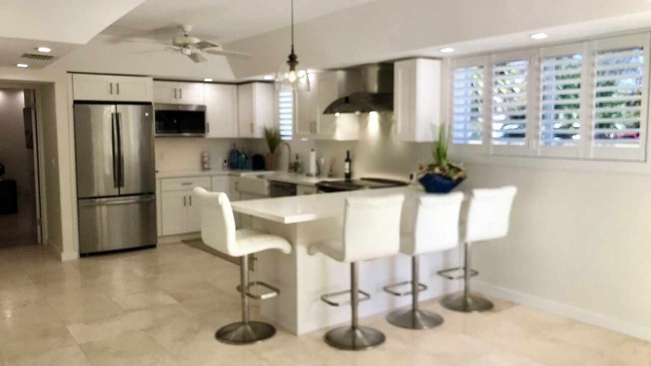 Photo of Kitchen in Toll Gate Shores