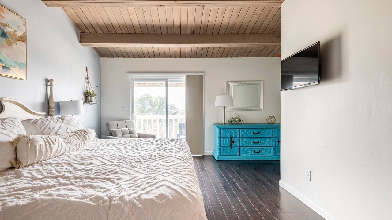 Photo of Bedroom in Melbourne Beach