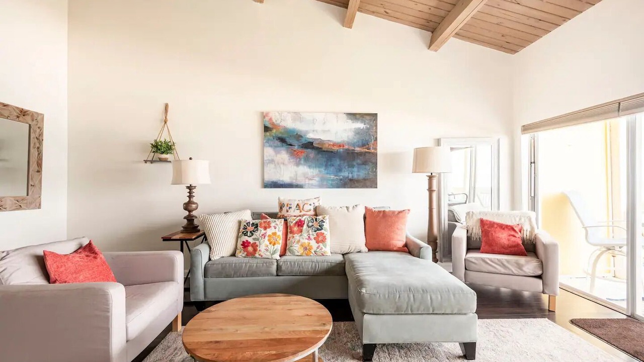 Photo of Livingroom in Melbourne Beach