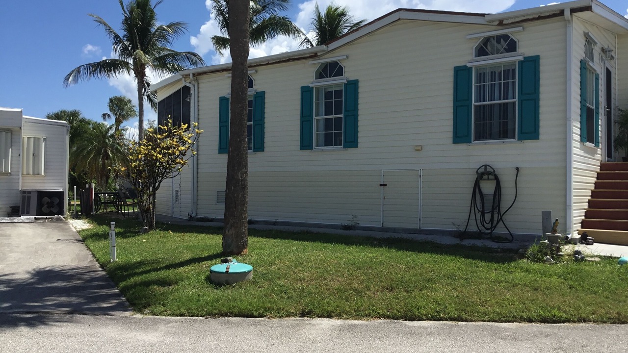 Photo of Outdoor in Hutchinson Island South