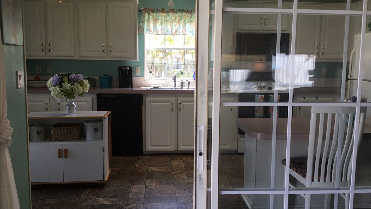 Photo of Kitchen in Hutchinson Island South