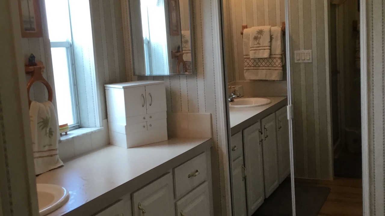 Photo of Bathroom in Hutchinson Island South