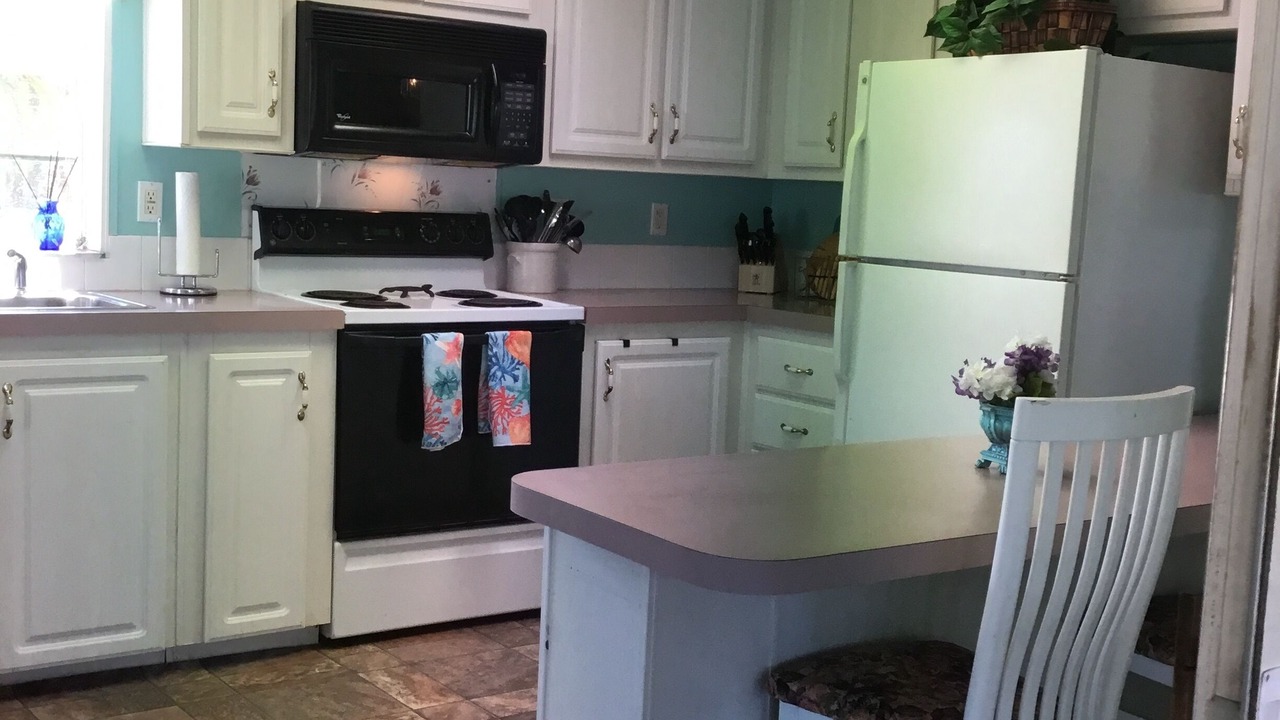 Photo of Kitchen in Hutchinson Island South
