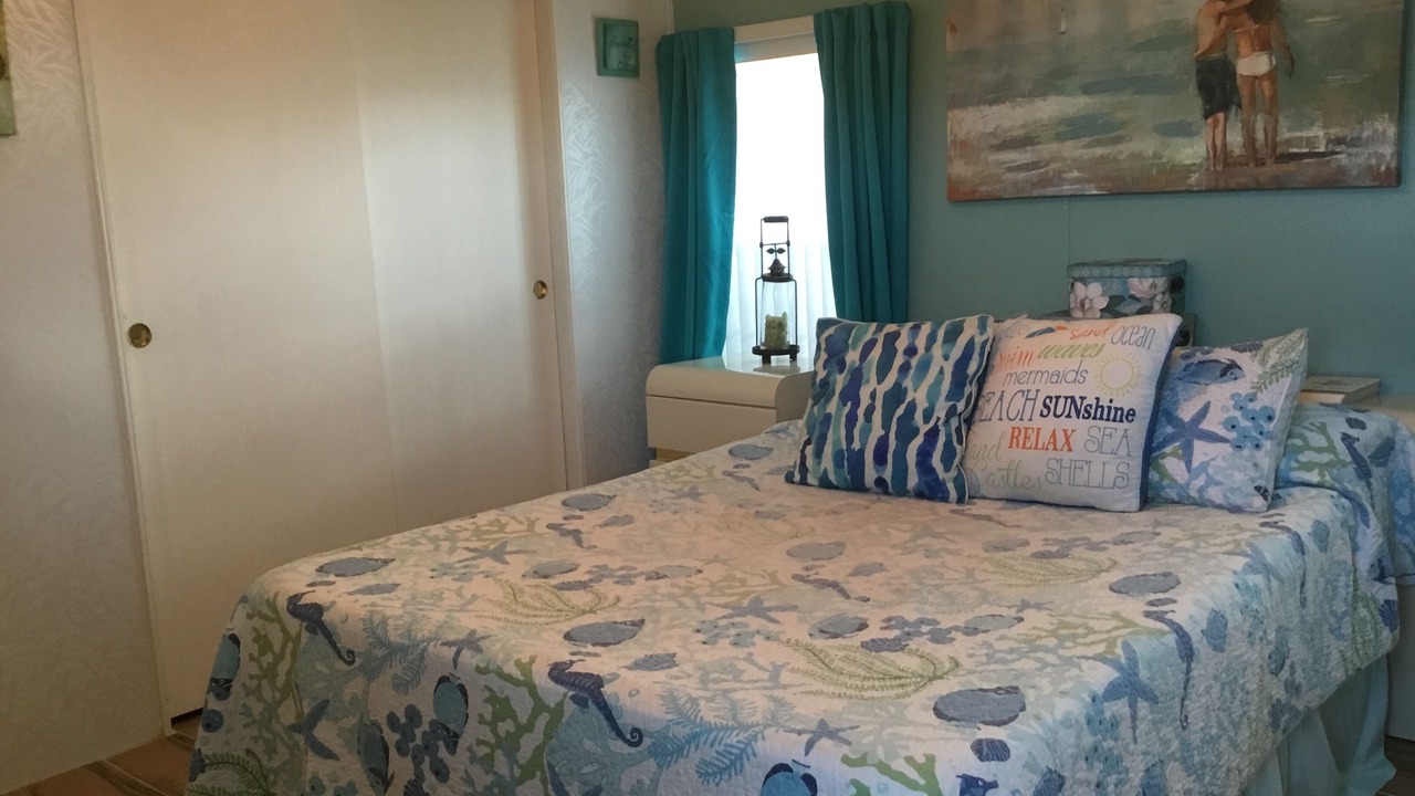 Photo of Bedroom in Hutchinson Island South