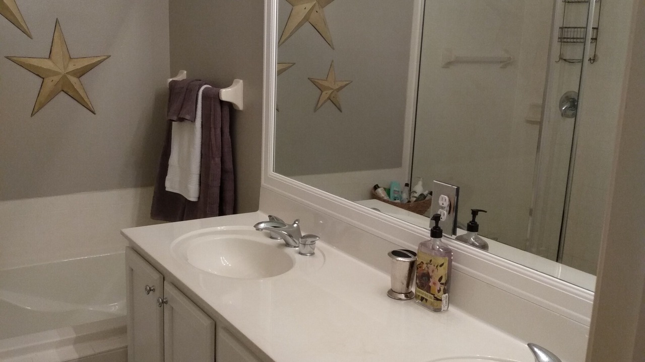 Photo of Bathroom in Port Saint Lucie