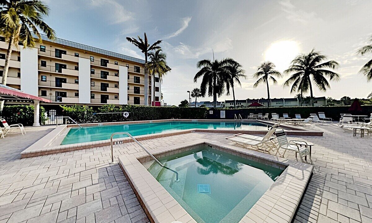 Photo of Outdoor in Old Naples