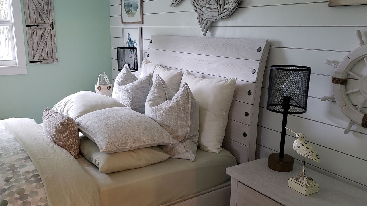 Photo of Bedroom in Caloosahatchee
