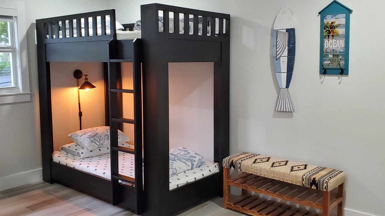 Photo of Bedroom in Caloosahatchee