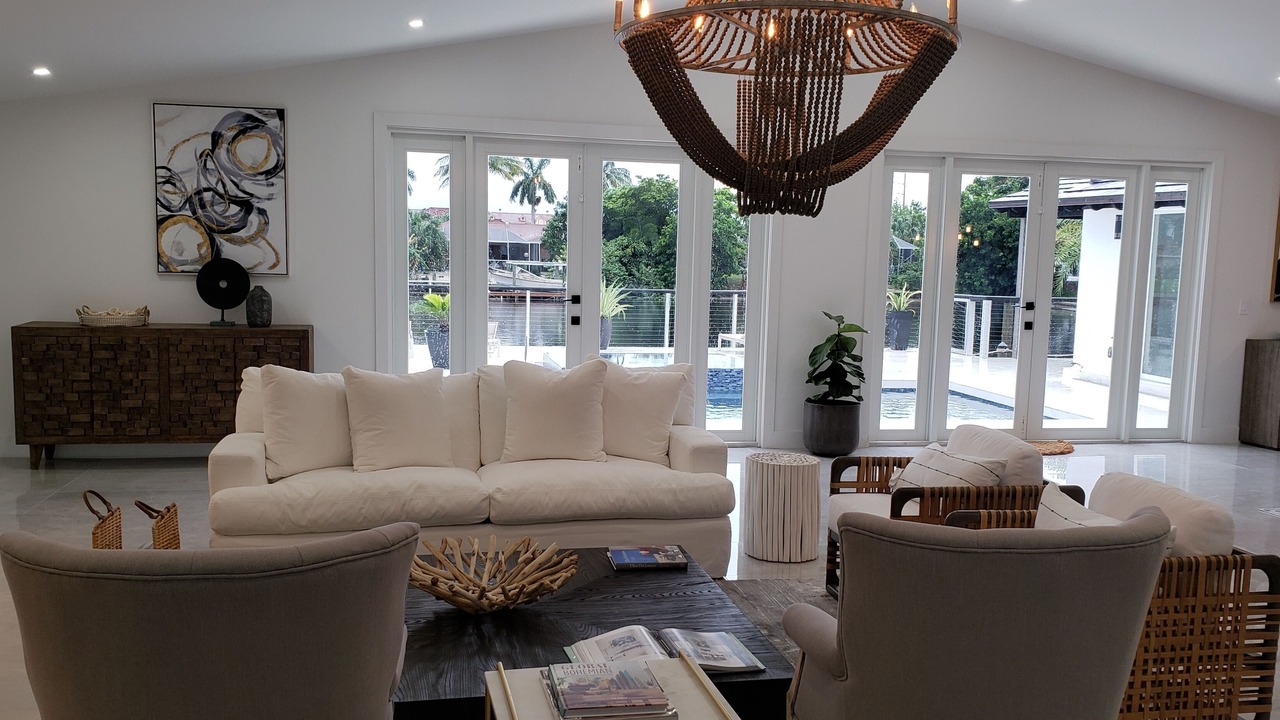 Photo of Livingroom in Caloosahatchee