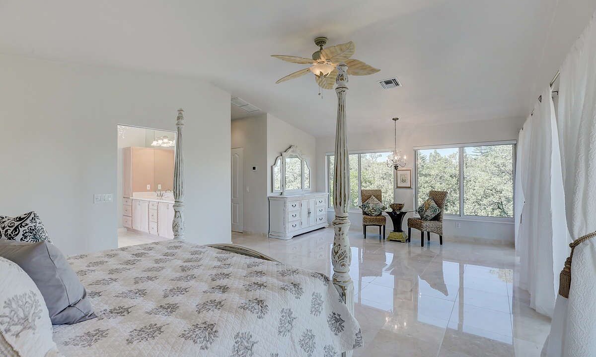 Photo of Bedroom in Ilexhurst