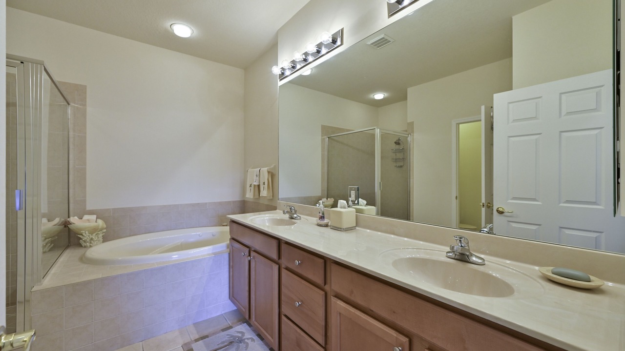 Photo of Bathroom in Bonita Springs